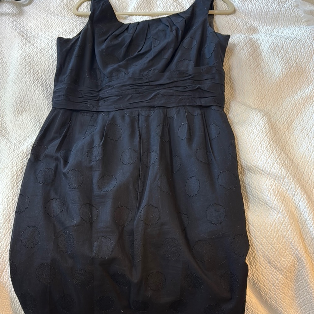 Elegant Black Sleeveless Dress
